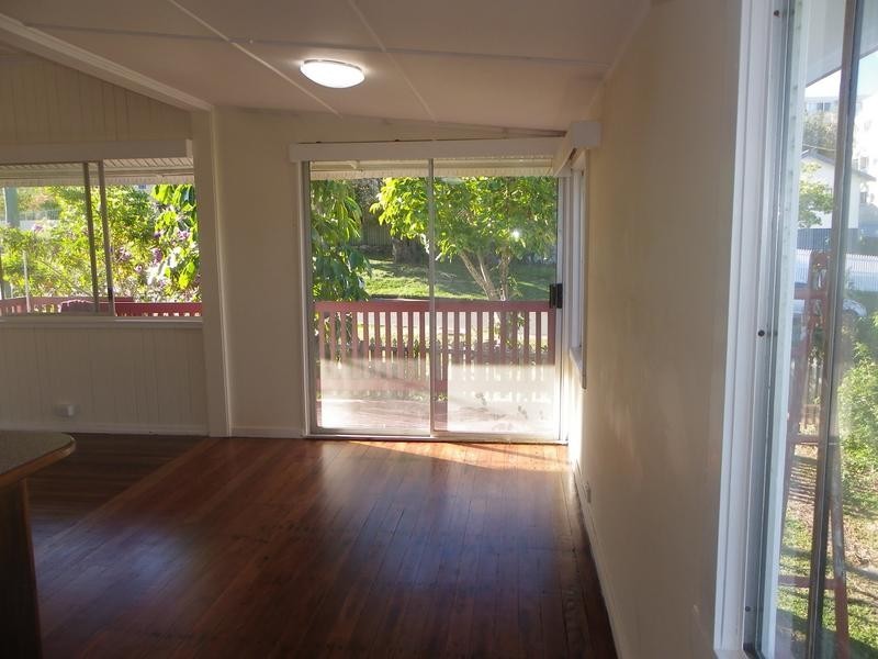 18 Verney Street, Kings Beach QLD 4551