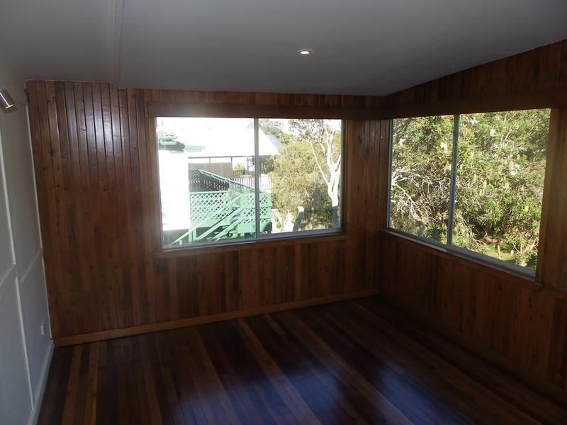 18 Verney Street, Kings Beach QLD 4551
