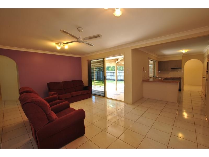 2 Alstonville Way, Currimundi QLD 4551