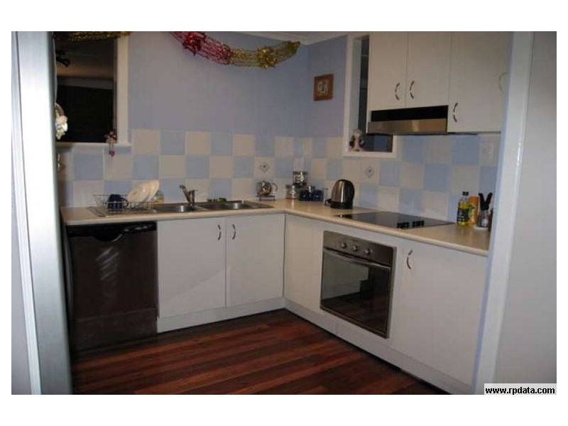 124 Landsborough Parade, Golden Beach QLD 4551