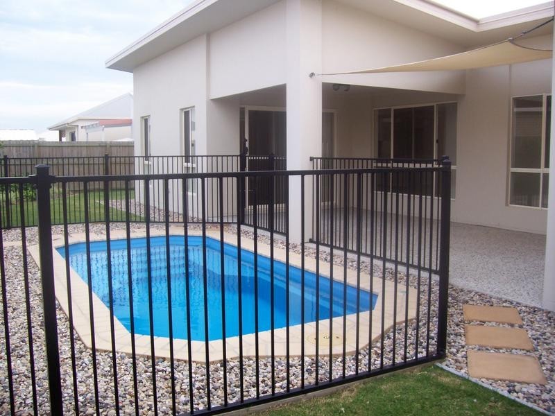 17 Grampion Drive, Caloundra West QLD 4551