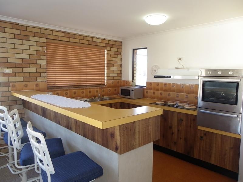 5/8 Dingle Avenue, Kings Beach QLD 4551