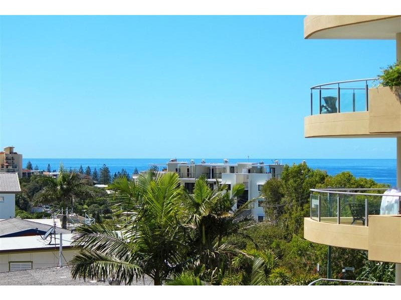 2/23 Maltman Street ‘Cascades’, Kings Beach QLD 4551