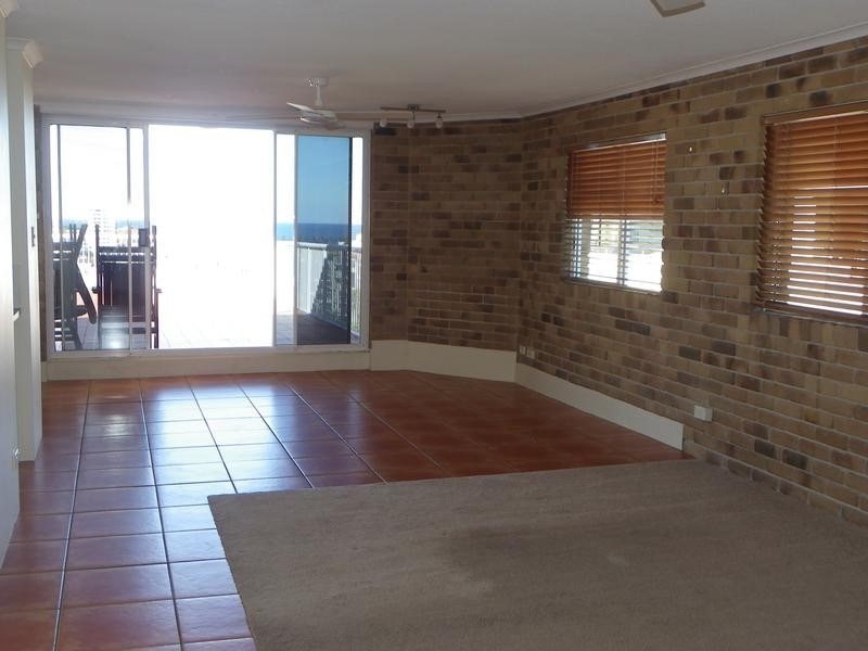 8/23 Maltman Street, Kings Beach QLD 4551
