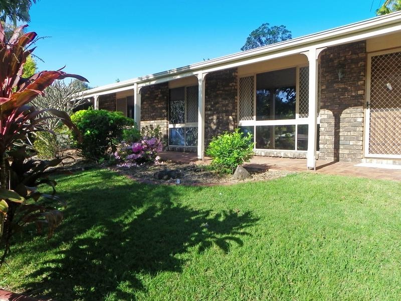 16 Brolga Court, Little Mountain QLD 4551