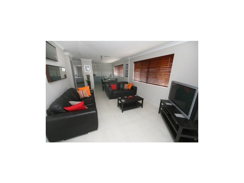 6/9 The Esplanade, Golden Beach QLD 4551