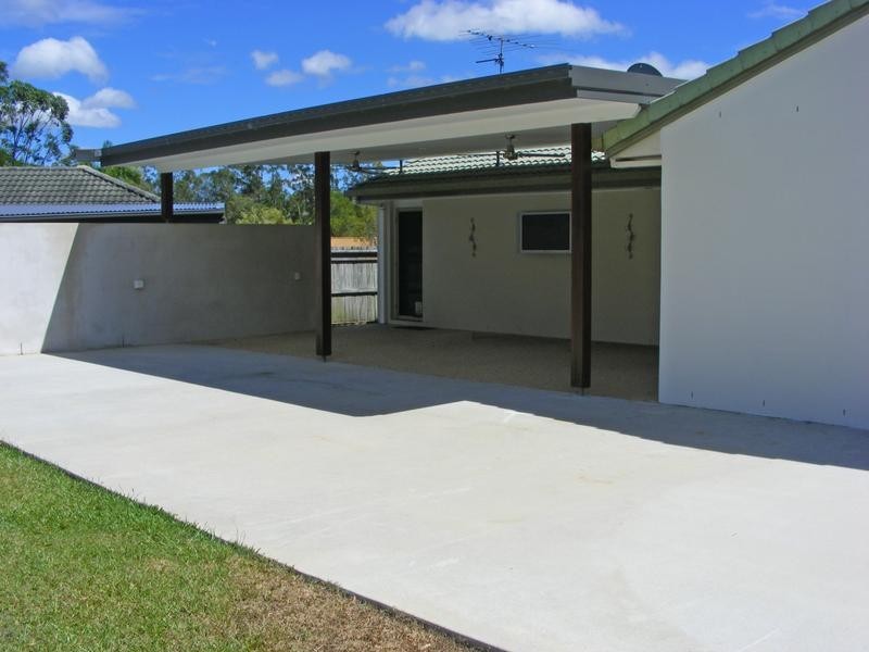9 Bellcarra Place, Little Mountain QLD 4551
