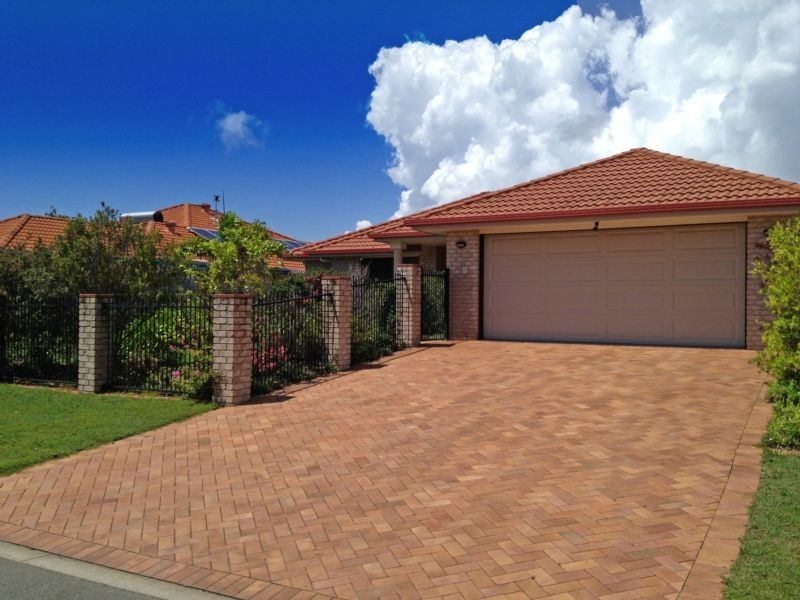 2 Gillingham Place, Pelican Waters QLD 4551