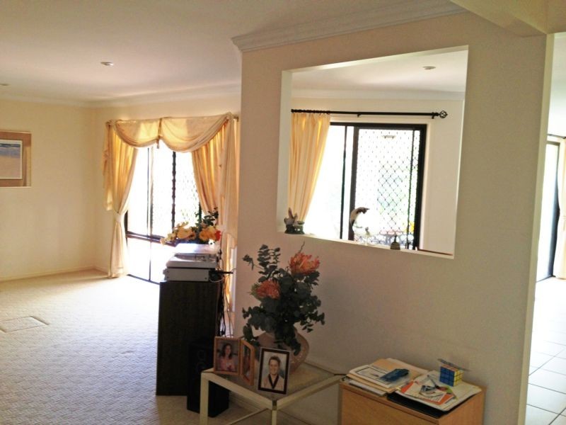 2 Gillingham Place, Pelican Waters QLD 4551