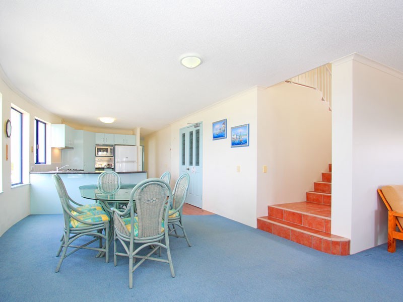7/5 Latona Avenue, Caloundra QLD 4551