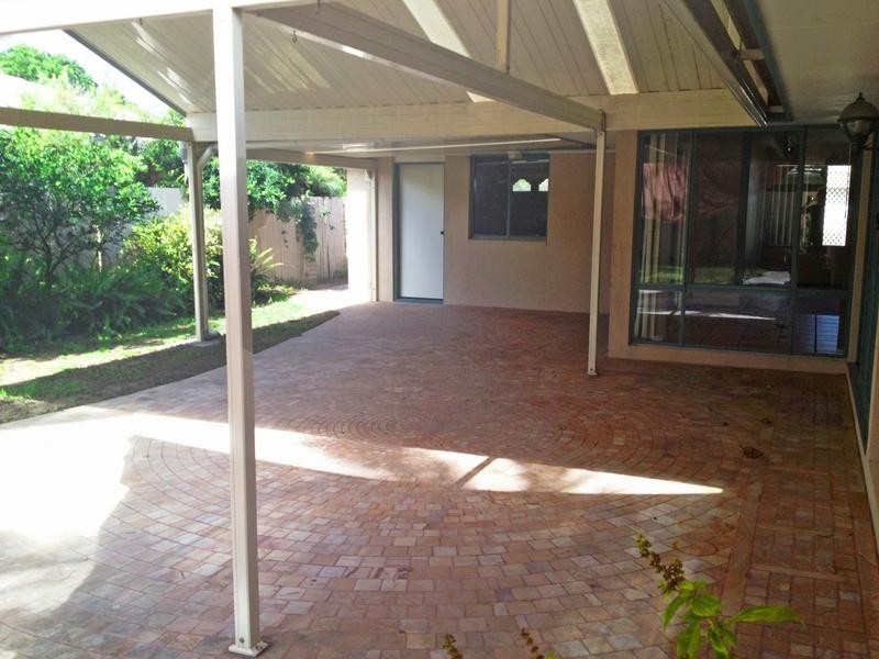 178 Oceanic Drive, Warana QLD 4575