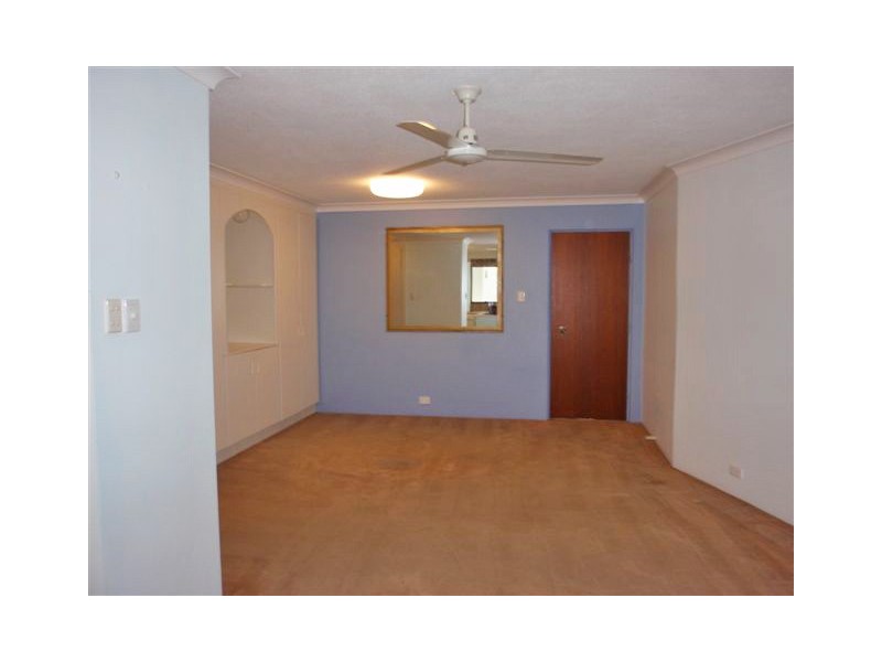 2/46 Warne Terrace, Kings Beach QLD 4551