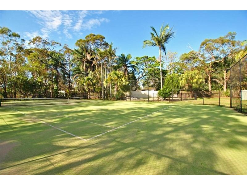 16 Casuarina Drive, Little Mountain QLD 4551
