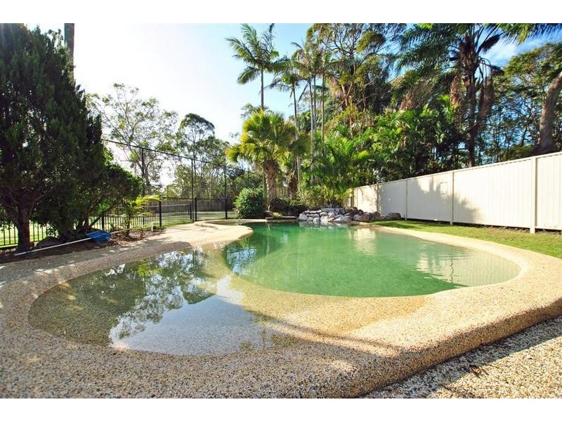 16 Casuarina Drive, Little Mountain QLD 4551