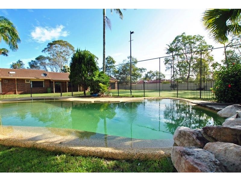 16 Casuarina Drive, Little Mountain QLD 4551