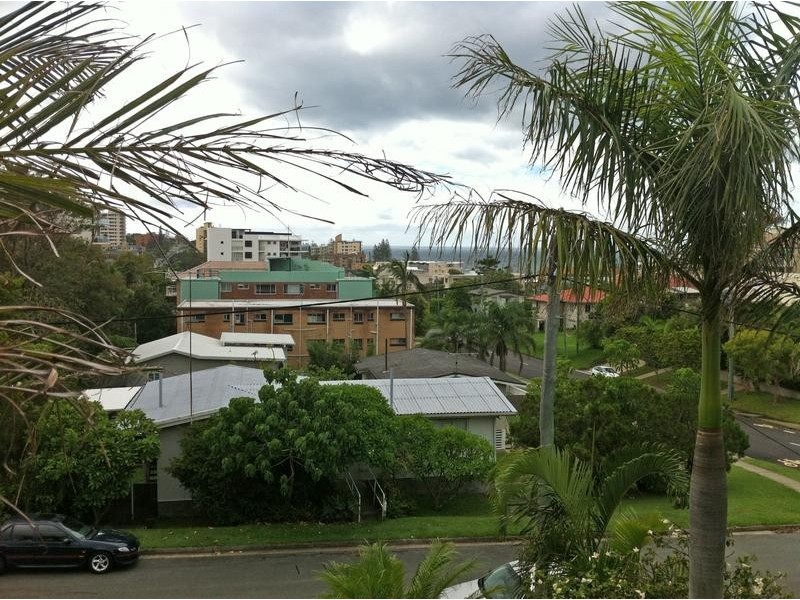 3/6 Upper Gay Terrace, Kings Beach QLD 4551