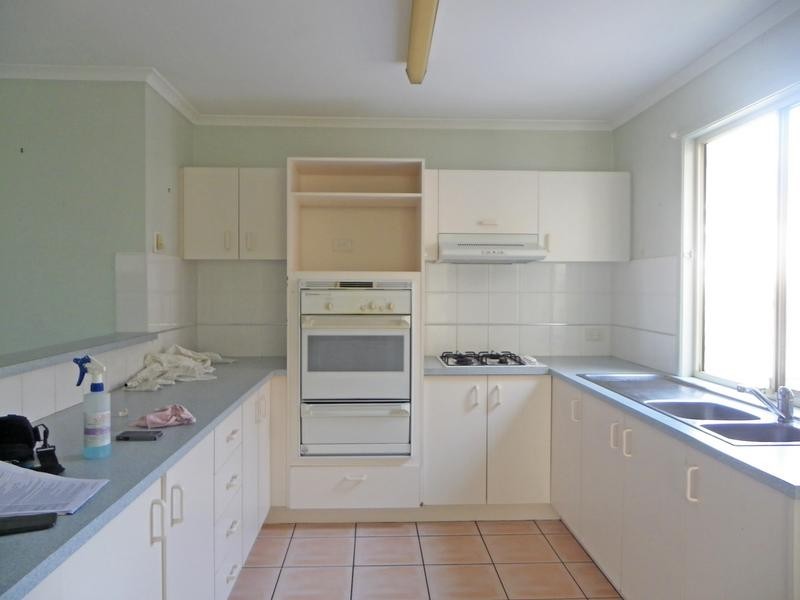 24 Village Way, Little Mountain QLD 4551