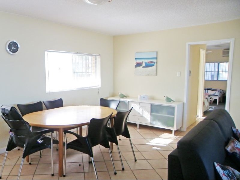 18/5 Dingle Avenue, Kings Beach QLD 4551