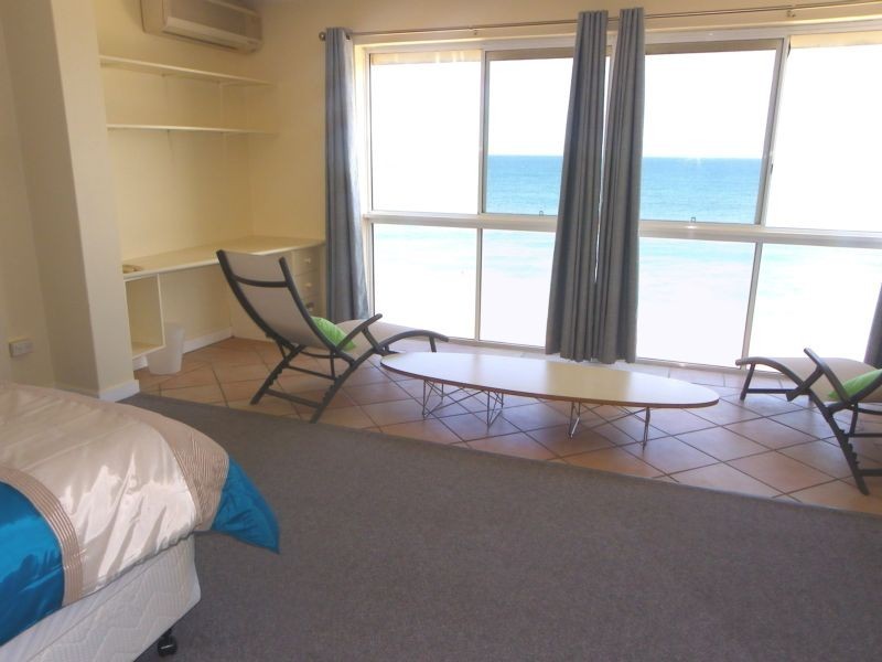 18/5 Dingle Avenue, Kings Beach QLD 4551