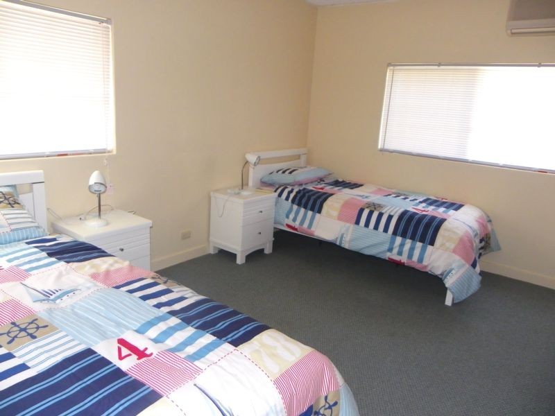 18/5 Dingle Avenue, Kings Beach QLD 4551