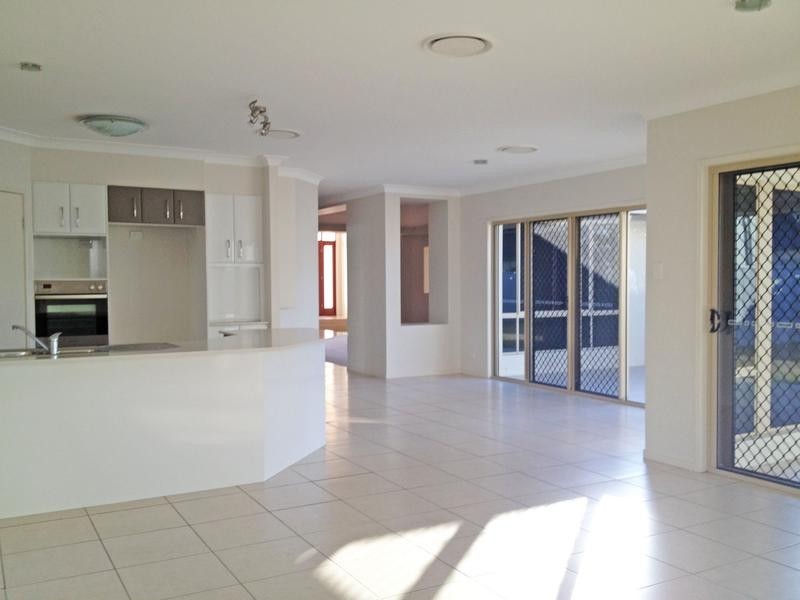 9 Annabelle Street, Pelican Waters QLD 4551