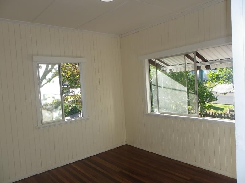 18 Verney Street, Kings Beach QLD 4551