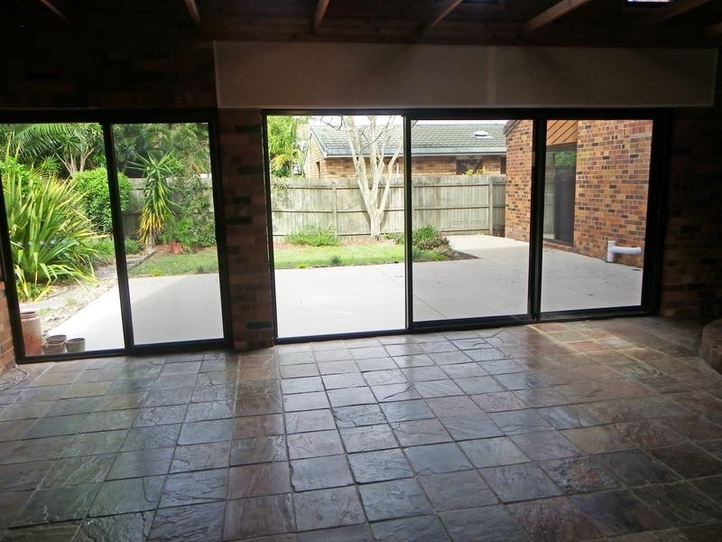 15 Parumba Street, Wurtulla QLD 4575