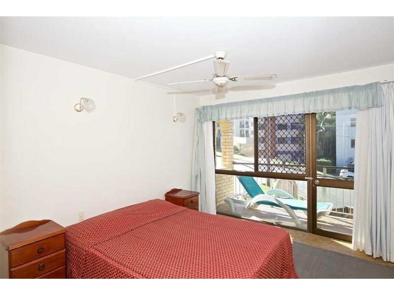 11/6 Merrima Avenue, Kings Beach QLD 4551