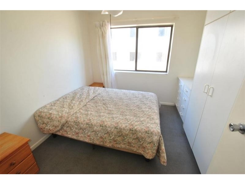 11/6 Merrima Avenue, Kings Beach QLD 4551