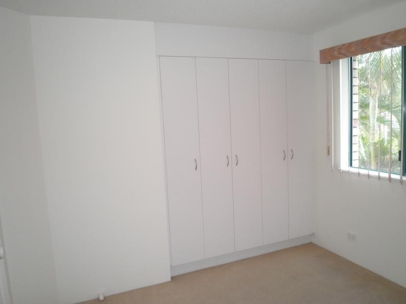 2/12 Mahia Terrace, Kings Beach QLD 4551