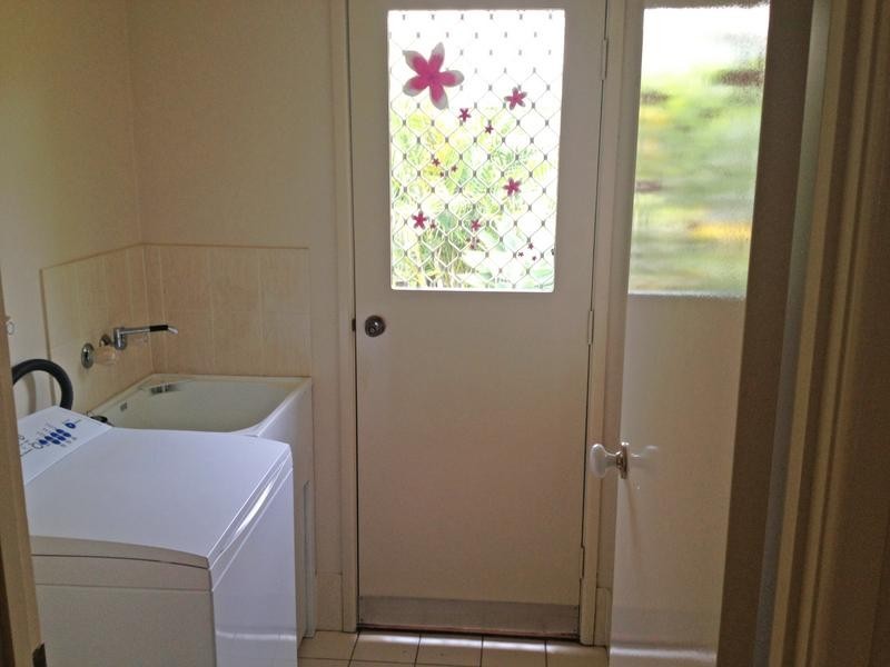 6/8 Simpson Street, Beerwah QLD 4519