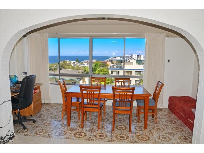 1/8 Queen Street, Kings Beach QLD 4551