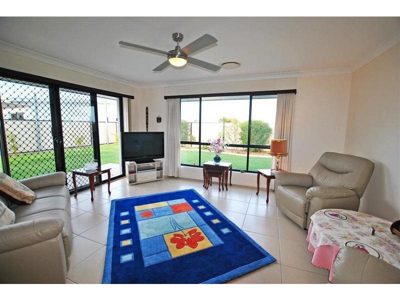 48 Pembroke Avenue, Pelican Waters QLD 4551