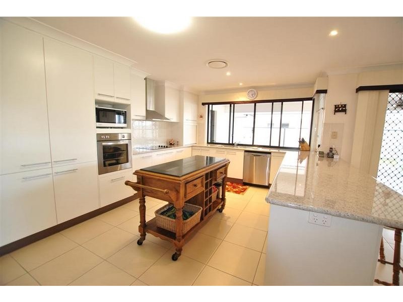 48 Pembroke Avenue, Pelican Waters QLD 4551