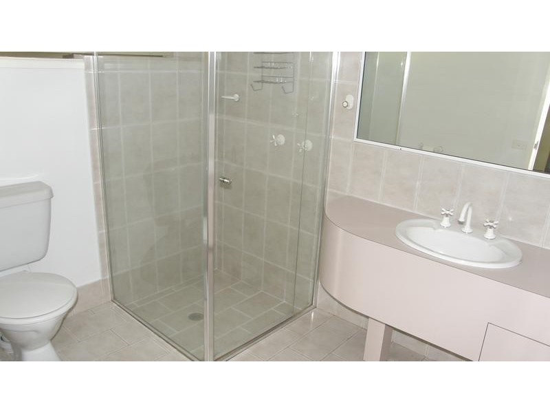 12 Winchester Road, Little Mountain QLD 4551