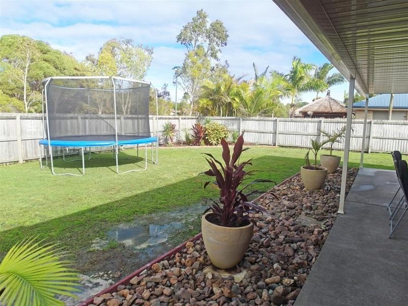 1 Heatherdale Court, Little Mountain QLD 4551