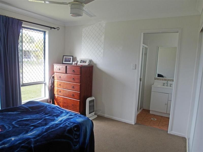 1 Heatherdale Court, Little Mountain QLD 4551
