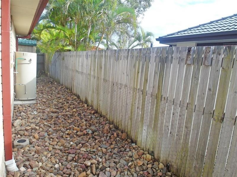 1 Heatherdale Court, Little Mountain QLD 4551