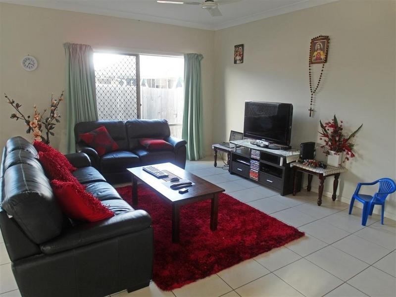 20 Griffin Crescent, Caloundra West QLD 4551
