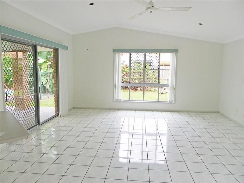 20 Sir Joseph Banks Drive, Pelican Waters QLD 4551