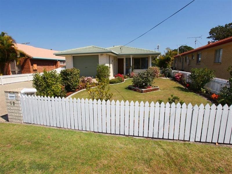 12 Hume Street, Golden Beach QLD 4551