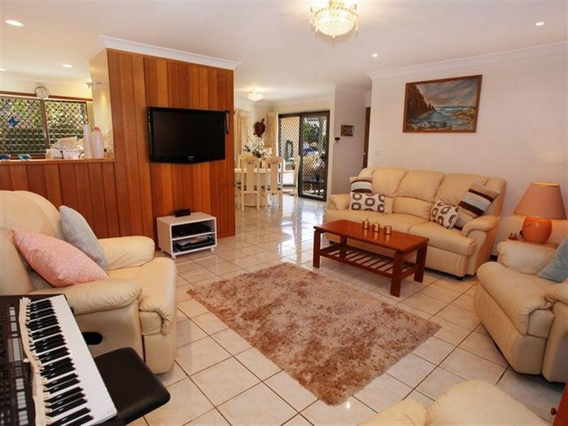 12 Hume Street, Golden Beach QLD 4551