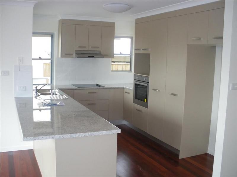 2/4 Regent Street, Caloundra QLD 4551