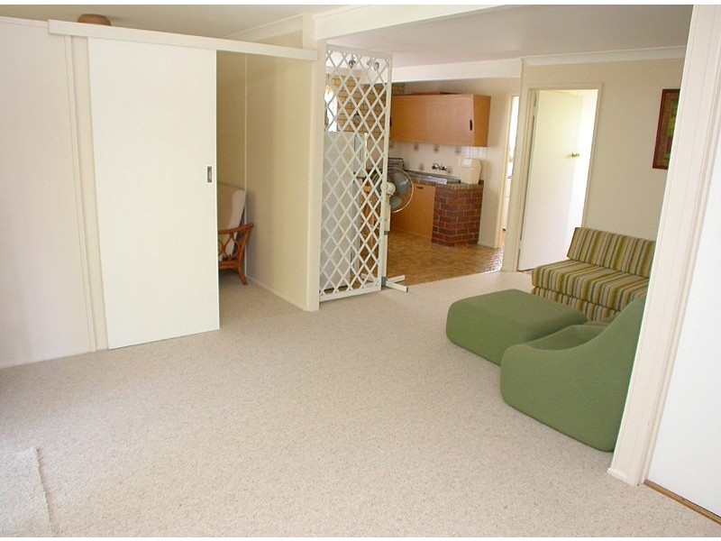 4 Churchill Street, Golden Beach QLD 4551