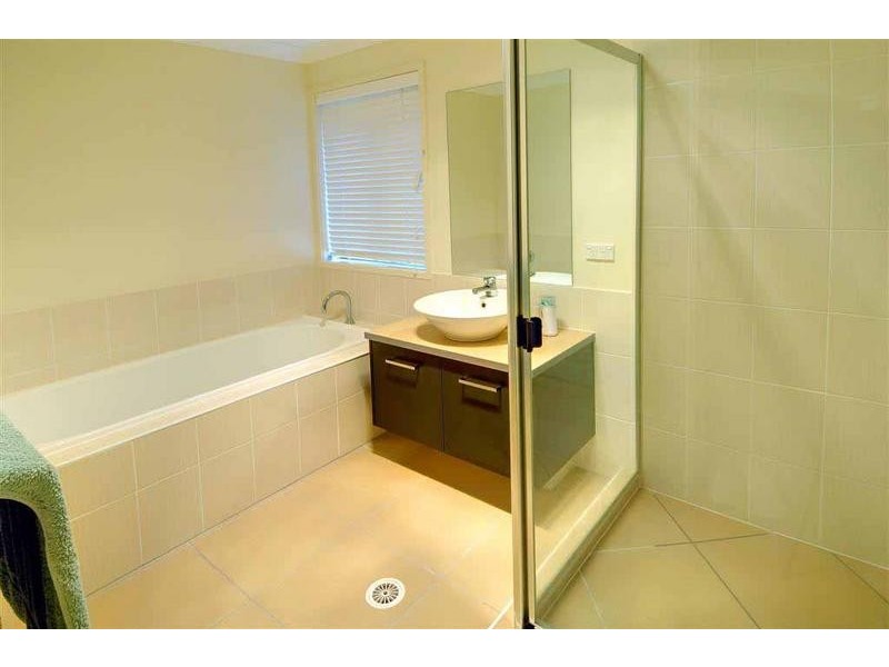 12 Joshua Close, Little Mountain QLD 4551