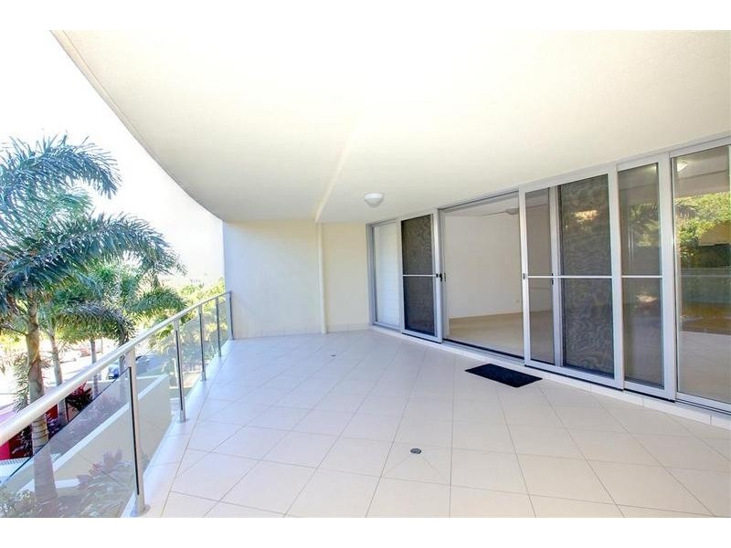 202/56 Lower Gay Terrace, Kings Beach QLD 4551