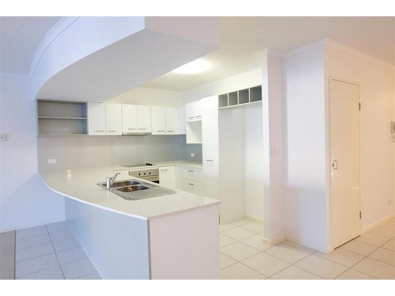 202/56 Lower Gay Terrace, Kings Beach QLD 4551