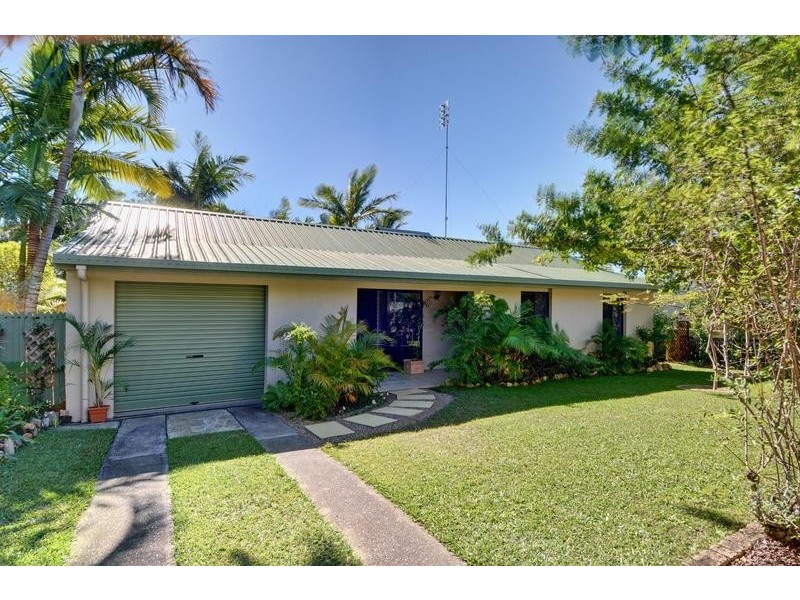 64 Enfield Crescent, Battery Hill QLD 4551