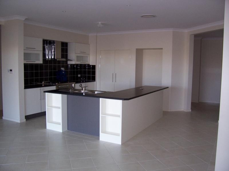 34 Wallaby Circuit, Pelican Waters QLD 4551