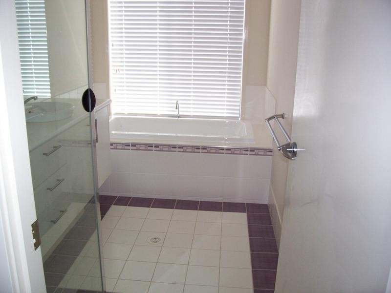34 Wallaby Circuit, Pelican Waters QLD 4551